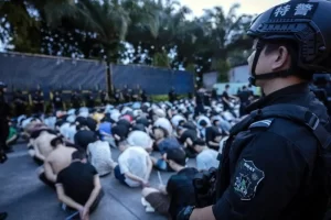 Chống gian lận viễn thông và nhập cư bất hợp pháp: Myanmar bắt giữ hơn 10.000 người nhập cư bất hợp pháp trong chín tháng.